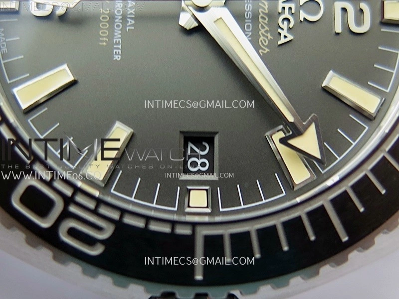 Planet Ocean 600M 43.5mm Black Ceramic Bezel SS VSF 1:1 Best Edition Gray Dial on Black Rubber Strap A8900